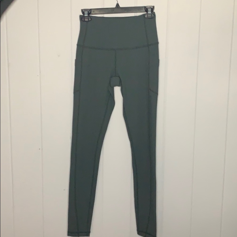 Zella Sage Green Ribbed Leggings with Pockets